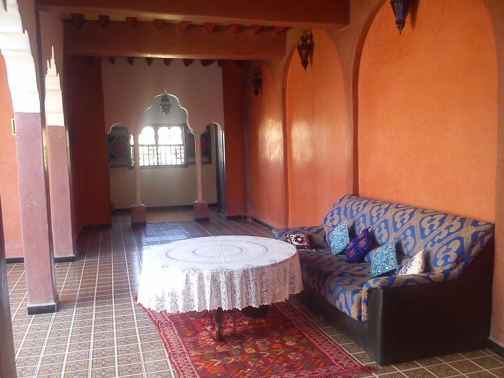 Kasbah Itrane Bed & Breakfast Tamnougalt Eksteriør bilde